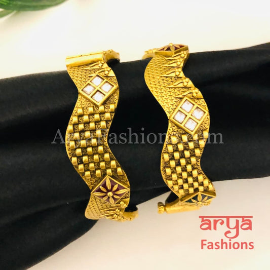 Antique finish Rajwadi Kada Bangles
