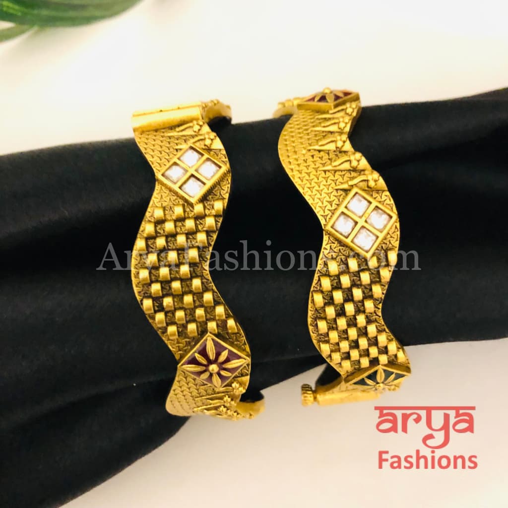 Antique finish Rajwadi Kada Bangles