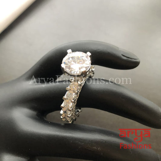 Beautiful Solitaire Cubic Zirconia Band Ring
