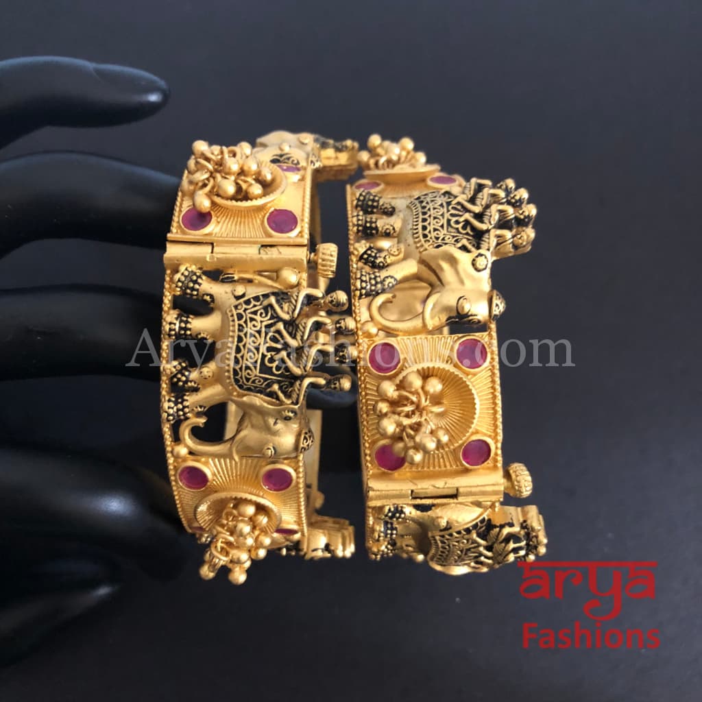 Ira Elephant Theme Rajwadi Jadau Openable Kada with Black Meenakari/ Temple