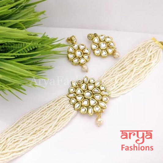 Kundan Pearl Choker/Traditional Choker with Stud Earrings