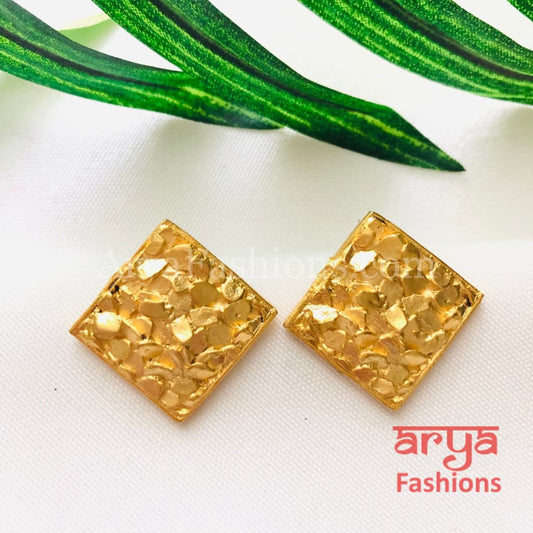 Mirraw Chipped Studs/Golden studs/ Statement Fusion Studs