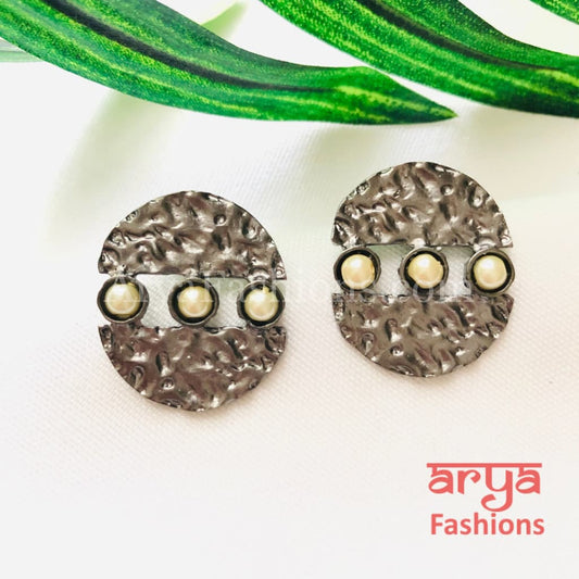 Mirraw Chipped Studs/Gray studs/ Statement Fusion Studs