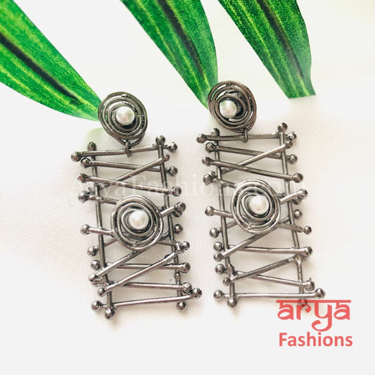 Misha Rectangle Golden Kundan Stud Earrings/Geometrical Fusion Earrings