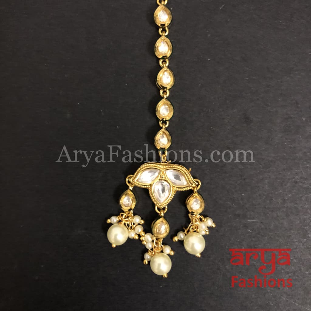 Russhi Small Kundan Pearl Mang Tika for Girls