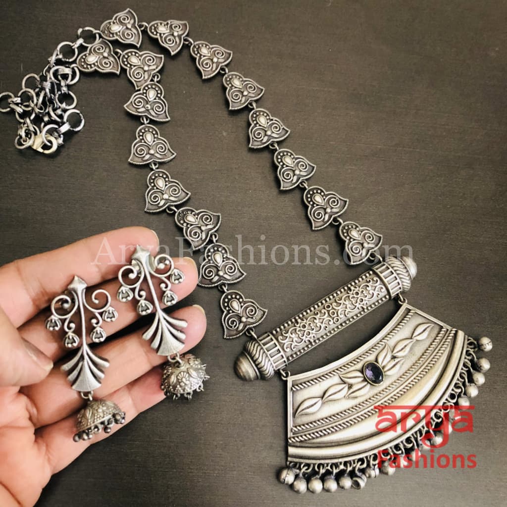 Siya Blue Red Green Oxidized Silver Long Statement Necklace