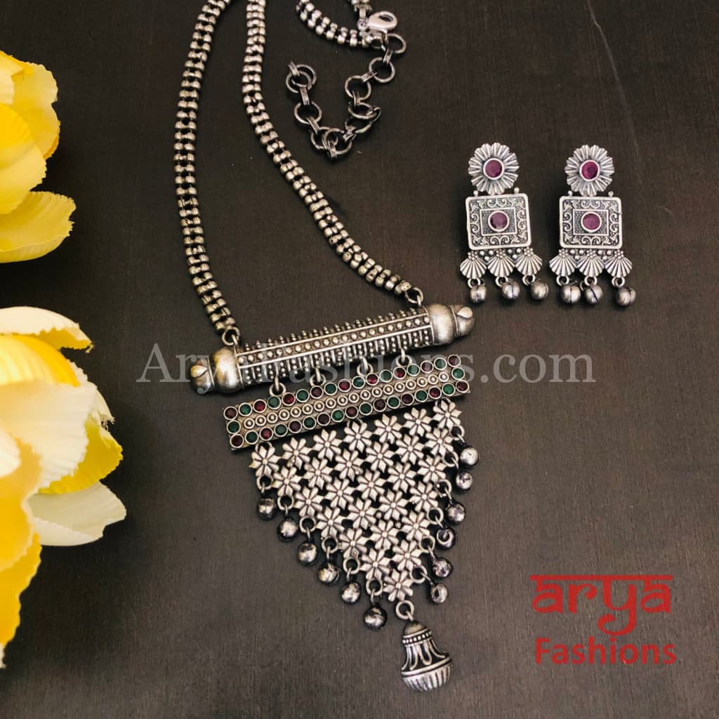 Tani Oxidized Silver Tribal Necklace with Green Stones / Statement