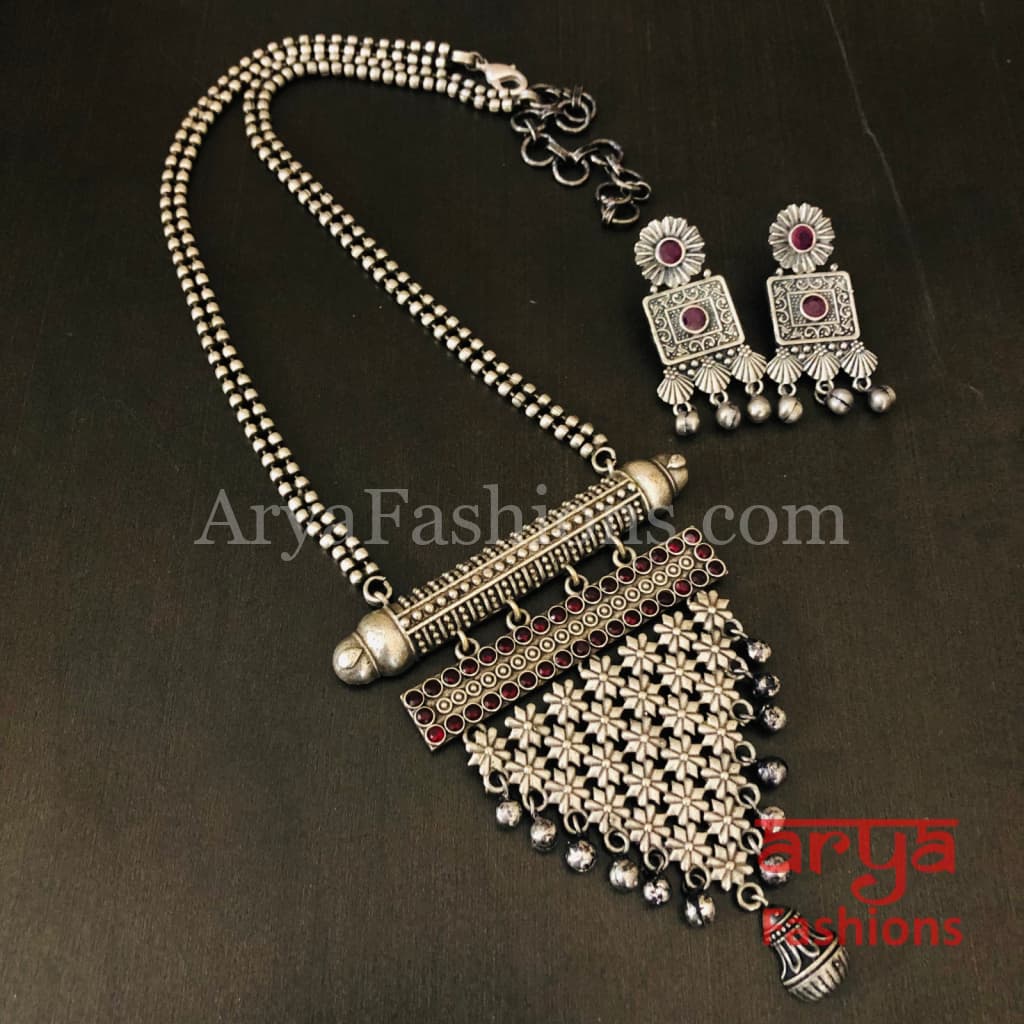 Tani Oxidized Silver Tribal Necklace with Green Stones / Statement