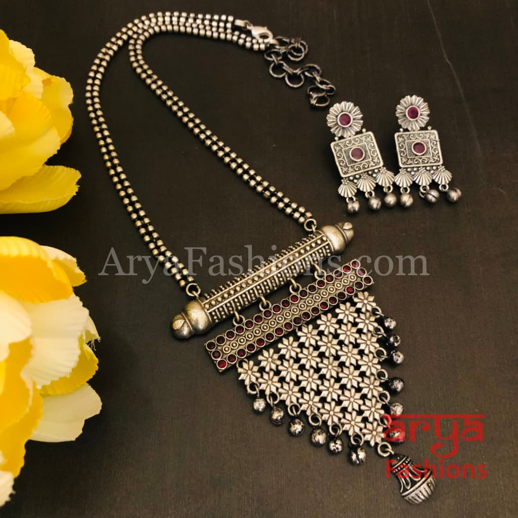Tani Oxidized Silver Tribal Necklace with Green Stones / Statement