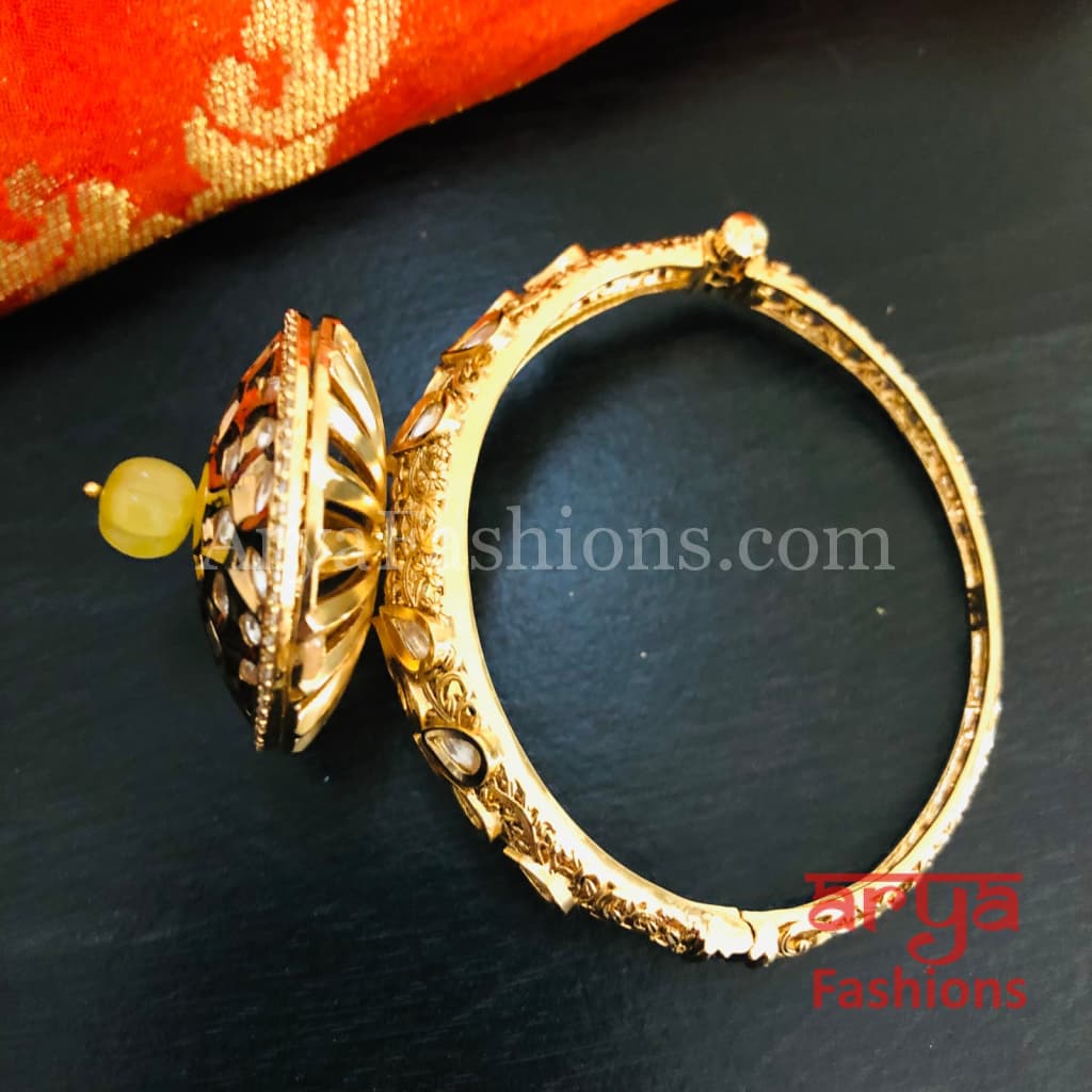 Veera Round Dial Jadau Kundan Rajwadi Openable Bracelet/ Jaipuri Pacchi Bracelet