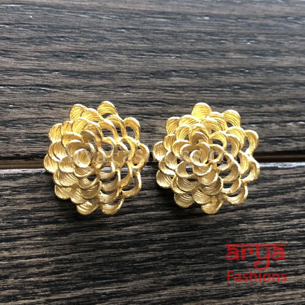 Esha Wire Mash Fusion Studs/Flower Earrings