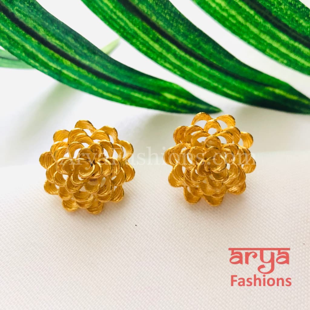 Esha Wire Mash Fusion Studs/Flower Earrings