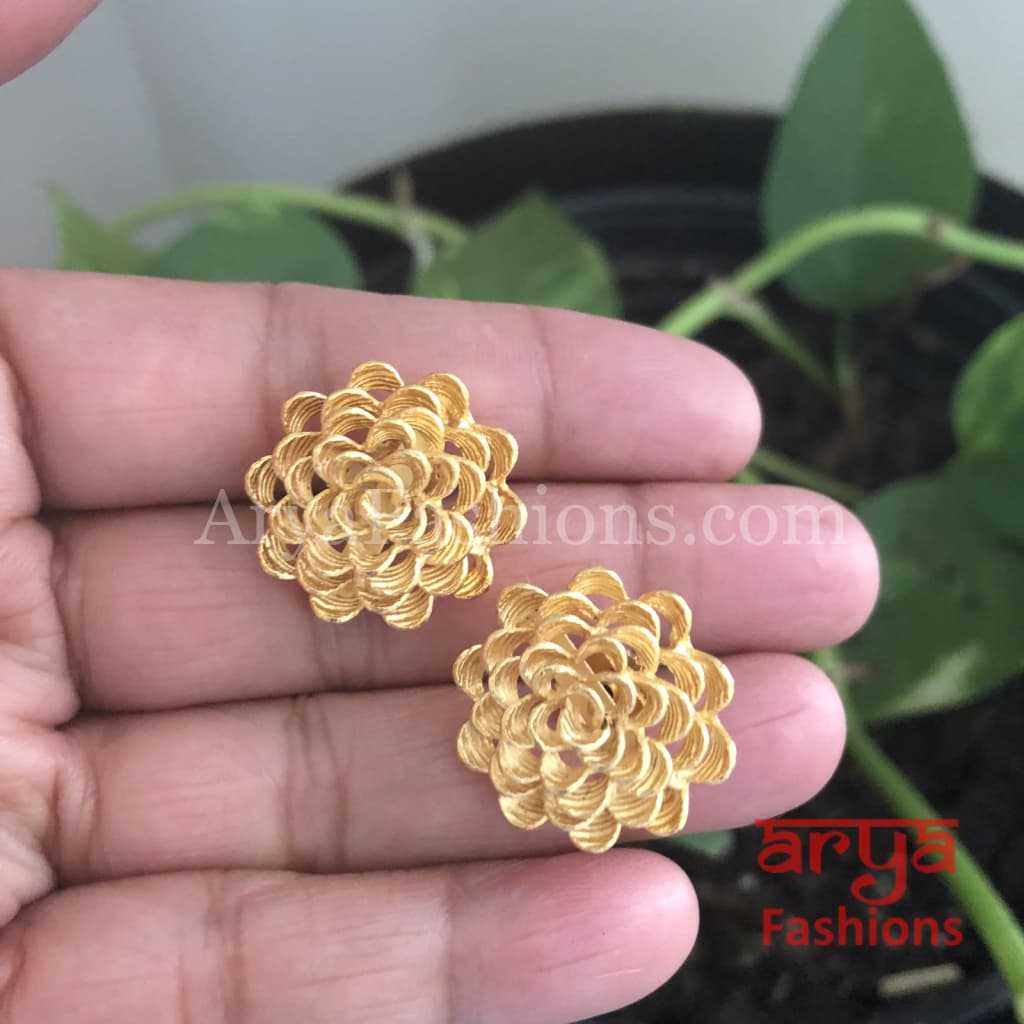 Esha Wire Mash Fusion Studs/Flower Earrings
