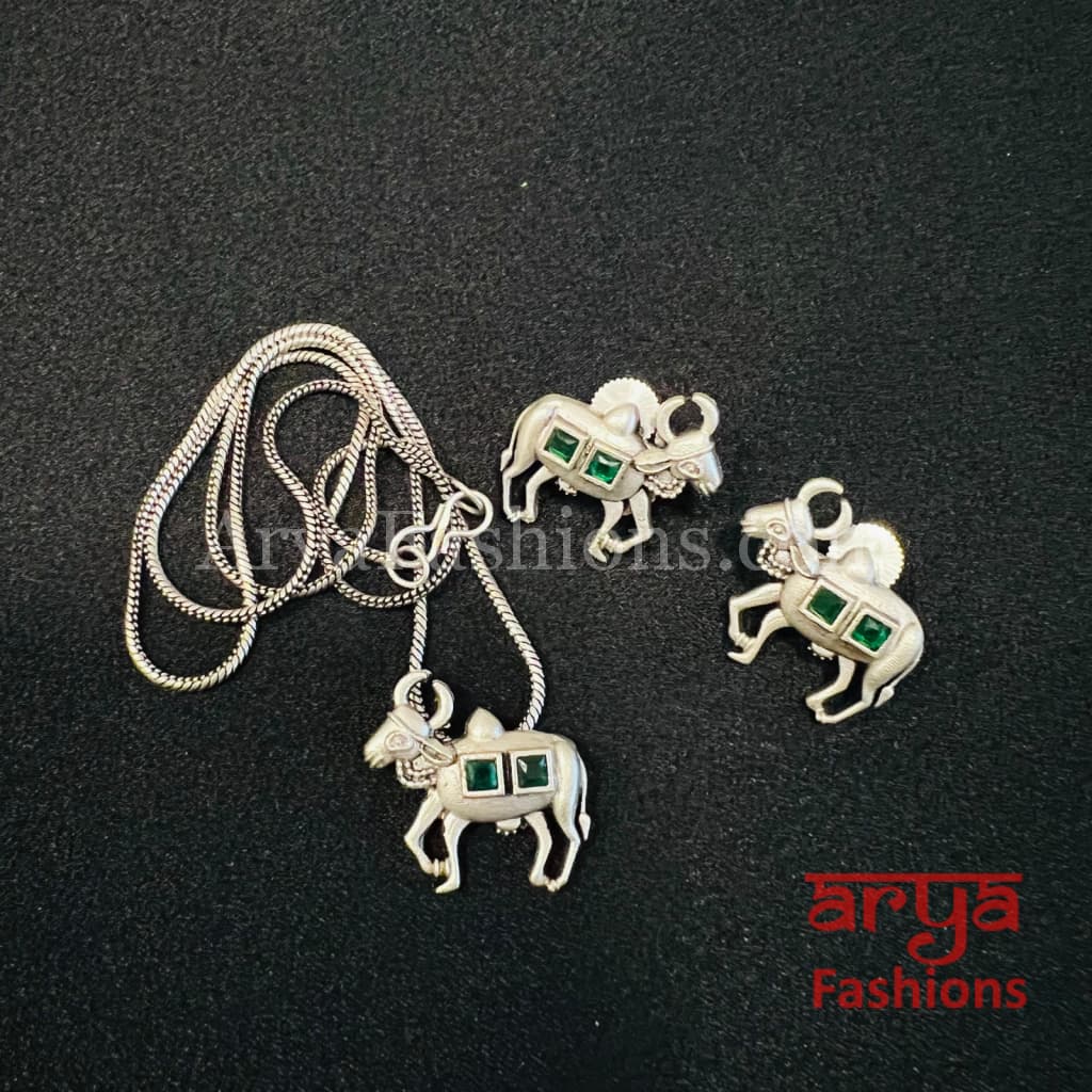 Silver Cow theme Pendant Statement Necklace