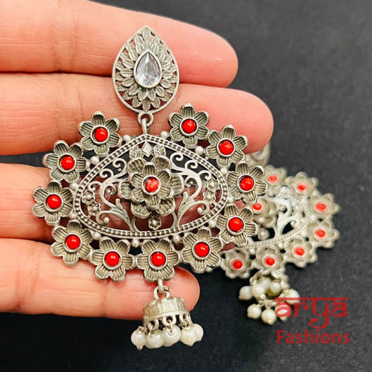 Zeba Handcarved Silver Oxidized Pearl Chandbali