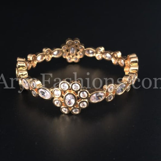 2.4 2.6 Golden White CZ Stones Bangles