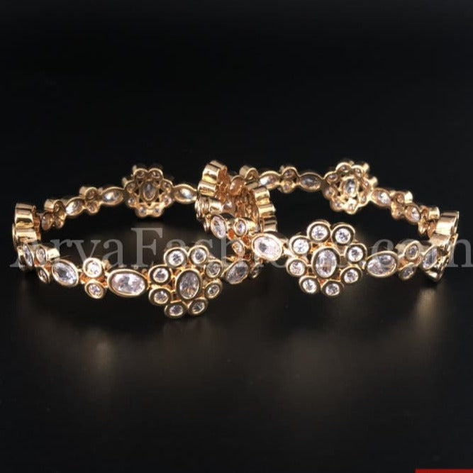 2.4 2.6 Golden White CZ Stones Bangles