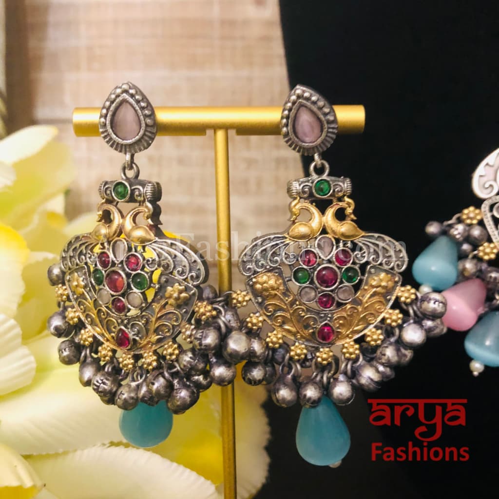 Amishi Dual Tone Statement Pendant Necklace with Earrings