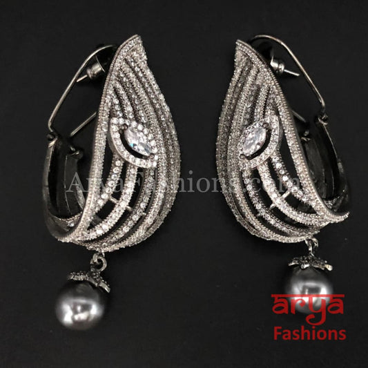 Cubic Zirconia Party earrings with Gray Pearls
