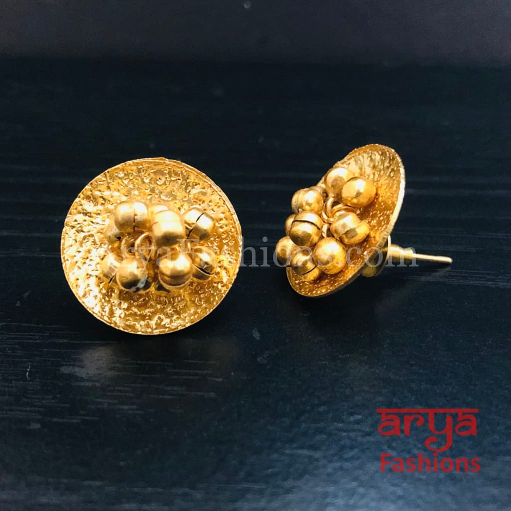 Golden Designer Studs/ Lightweight Pearl beads Earrings
