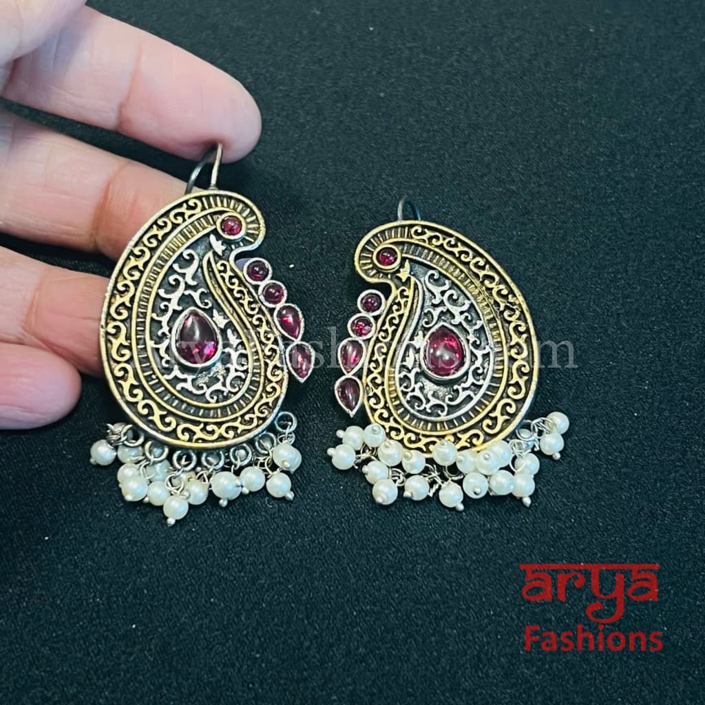 Kerri Silver Oxidized Pearl Chandbali Earlobe Earrings