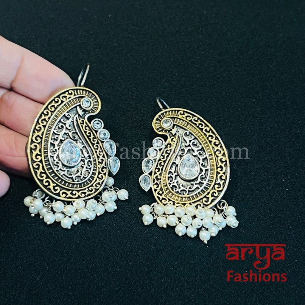 Kerri Silver Oxidized Pearl Chandbali Earlobe Earrings
