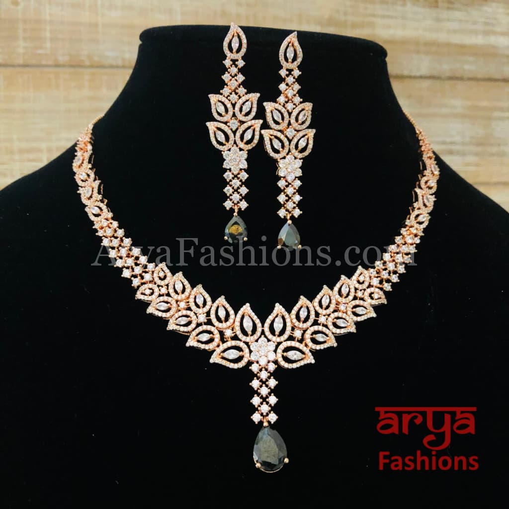 Lavina Emerald Rose Gold Necklace with Long Earrings