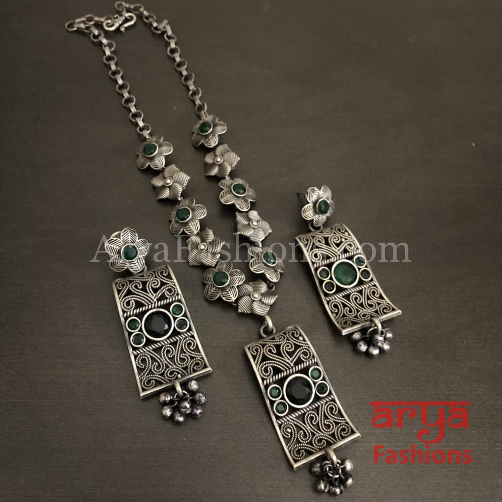 Surmi Green Stone Pendant Necklace/ Silver Oxidized Tribal Necklace